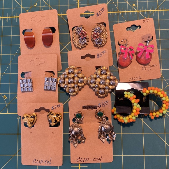 Collection of clip and screw back earrings. - Picture 2 of 5